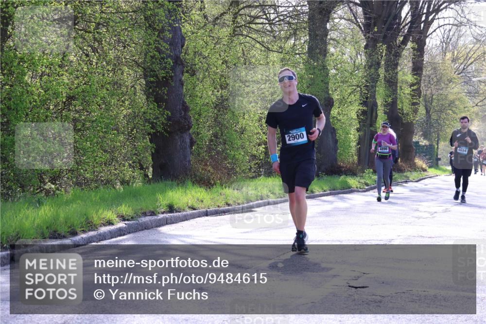 12.04.2026 - 45. Internationalen Wilhelmsburger Insellauf Yannick Fuchs http://msf.ph/oto/9484615 12.04.2026 10:46:03 Laufen 2900, 4896, 4654 meine-sportfotos.de