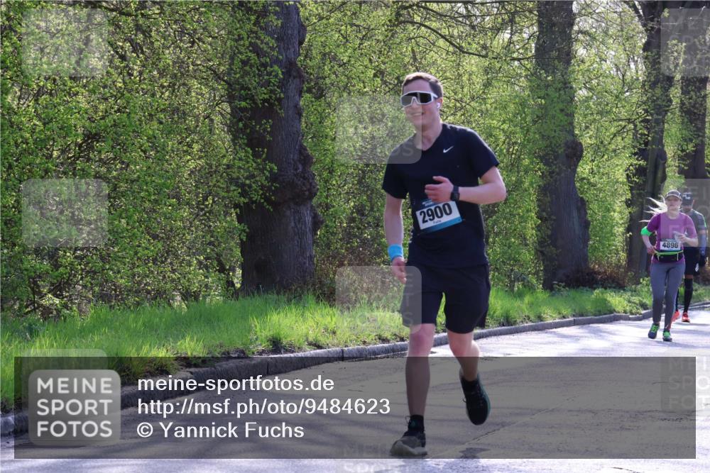 12.04.2026 - 45. Internationalen Wilhelmsburger Insellauf Yannick Fuchs http://msf.ph/oto/9484623 12.04.2026 10:46:03 Laufen 2900, 4896 meine-sportfotos.de