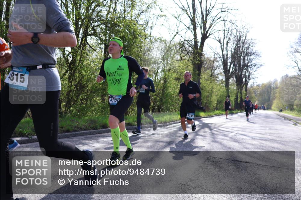 12.04.2026 - 45. Internationalen Wilhelmsburger Insellauf Yannick Fuchs http://msf.ph/oto/9484739 12.04.2026 10:33:54 Laufen 815, 4758, 3345 meine-sportfotos.de
