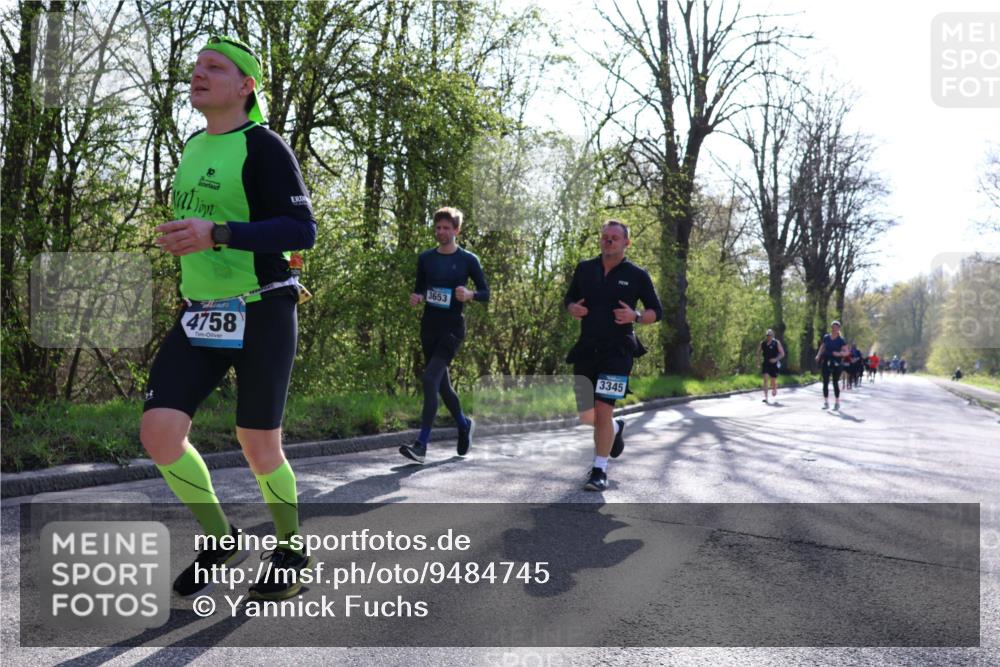 12.04.2026 - 45. Internationalen Wilhelmsburger Insellauf Yannick Fuchs http://msf.ph/oto/9484745 12.04.2026 10:33:54 Laufen 4758, 3653, 3345 meine-sportfotos.de