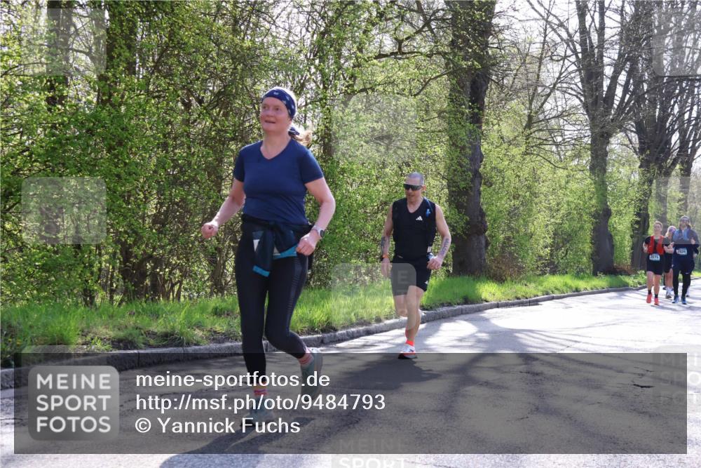 12.04.2026 - 45. Internationalen Wilhelmsburger Insellauf Yannick Fuchs http://msf.ph/oto/9484793 12.04.2026 10:33:58 Laufen 2920, 2075 meine-sportfotos.de