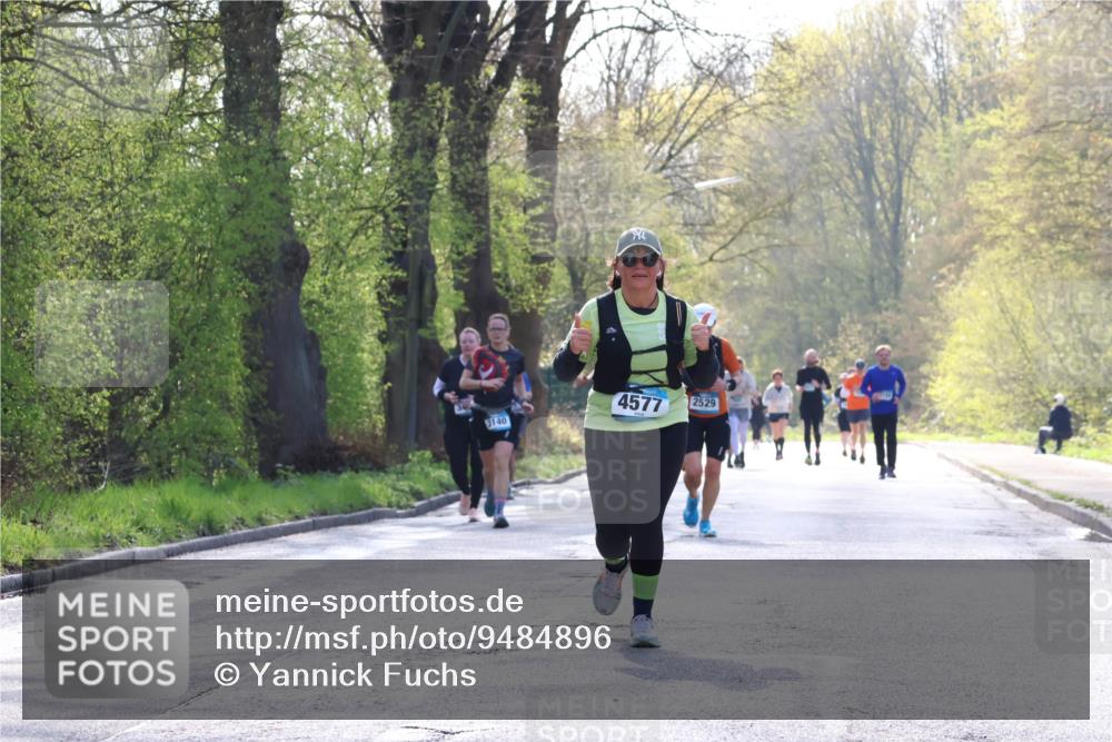 12.04.2026 - 45. Internationalen Wilhelmsburger Insellauf Yannick Fuchs http://msf.ph/oto/9484896 12.04.2026 10:46:21 Laufen 3140, 4577, 2529 meine-sportfotos.de