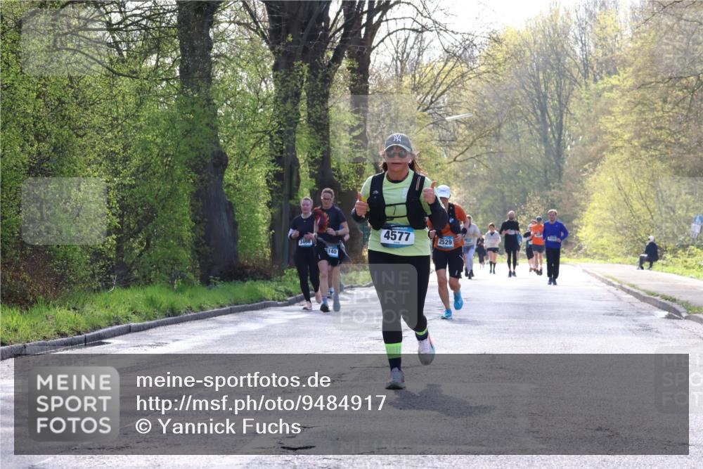 12.04.2026 - 45. Internationalen Wilhelmsburger Insellauf Yannick Fuchs http://msf.ph/oto/9484917 12.04.2026 10:46:21 Laufen 3468, 140, 4577, 2529 meine-sportfotos.de