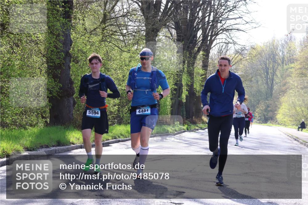 12.04.2026 - 45. Internationalen Wilhelmsburger Insellauf Yannick Fuchs http://msf.ph/oto/9485078 12.04.2026 10:34:17 Laufen 5594, 4481, 3408, 772 meine-sportfotos.de