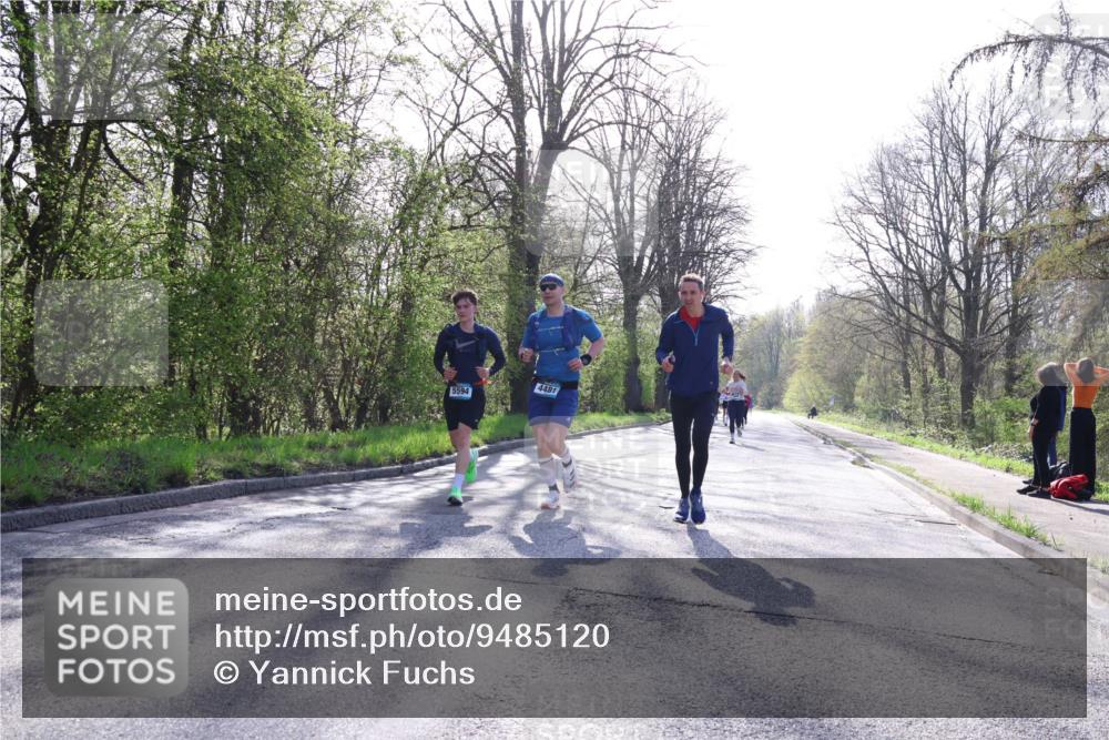 12.04.2026 - 45. Internationalen Wilhelmsburger Insellauf Yannick Fuchs http://msf.ph/oto/9485120 12.04.2026 10:34:18 Laufen 5594, 4481 meine-sportfotos.de