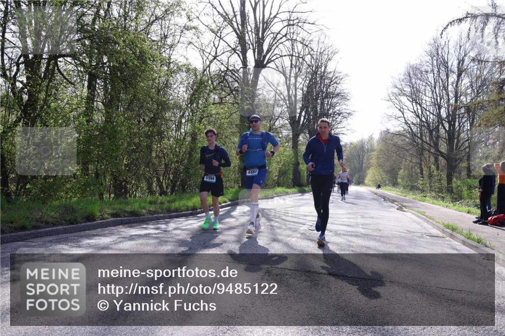 12.04.2026 - 45. Internationalen Wilhelmsburger Insellauf Yannick Fuchs http://msf.ph/oto/9485122 12.04.2026 10:34:19 Laufen 5594, 4481 meine-sportfotos.de