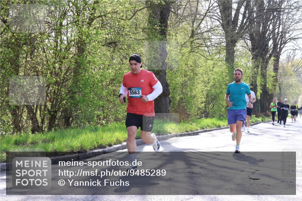 12.04.2026 - 45. Internationalen Wilhelmsburger Insellauf Yannick Fuchs http://msf.ph/oto/9485289 12.04.2026 10:34:38 Laufen 5563 meine-sportfotos.de