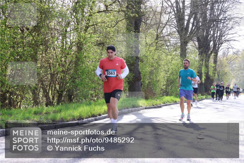 12.04.2026 - 45. Internationalen Wilhelmsburger Insellauf Yannick Fuchs http://msf.ph/oto/9485292 12.04.2026 10:34:38 Laufen 5563, 3172 meine-sportfotos.de