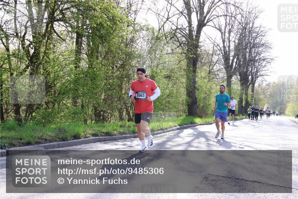 12.04.2026 - 45. Internationalen Wilhelmsburger Insellauf Yannick Fuchs http://msf.ph/oto/9485306 12.04.2026 10:34:39 Laufen 5563 meine-sportfotos.de