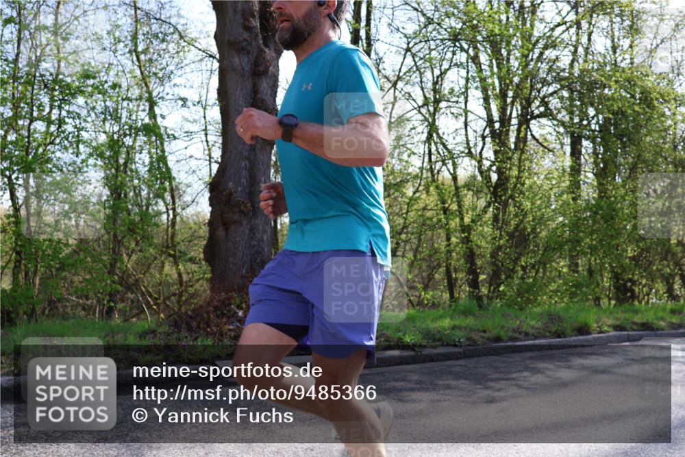 12.04.2026 - 45. Internationalen Wilhelmsburger Insellauf Yannick Fuchs http://msf.ph/oto/9485366 12.04.2026 10:34:42 Laufen  meine-sportfotos.de