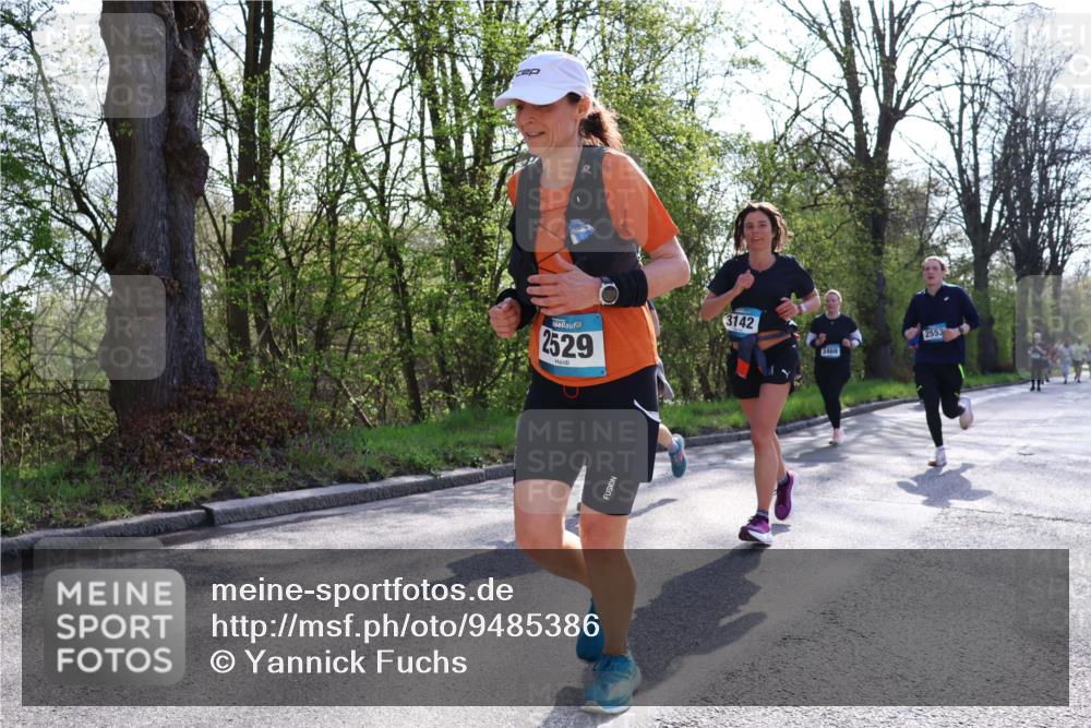 12.04.2026 - 45. Internationalen Wilhelmsburger Insellauf Yannick Fuchs http://msf.ph/oto/9485386 12.04.2026 10:46:30 Laufen 2529, 3142, 2553 meine-sportfotos.de