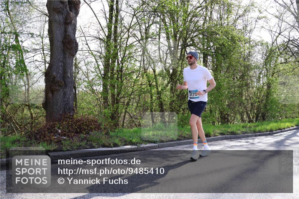 12.04.2026 - 45. Internationalen Wilhelmsburger Insellauf Yannick Fuchs http://msf.ph/oto/9485410 12.04.2026 10:34:44 Laufen 3172 meine-sportfotos.de