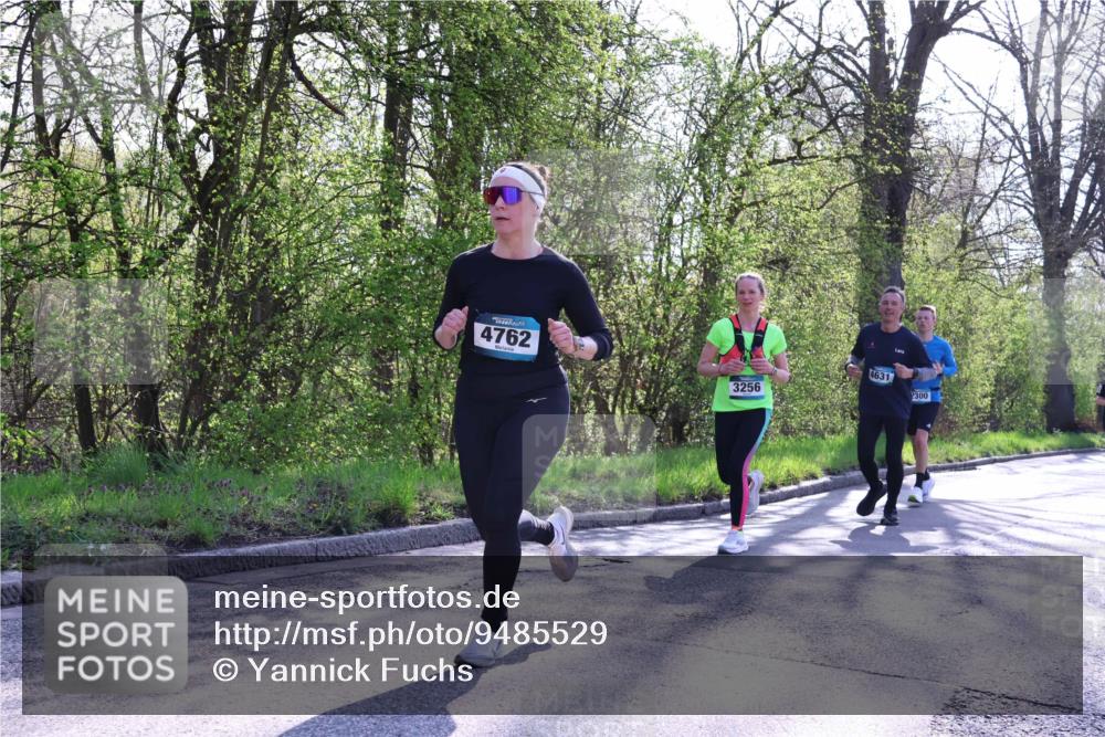 12.04.2026 - 45. Internationalen Wilhelmsburger Insellauf Yannick Fuchs http://msf.ph/oto/9485529 12.04.2026 10:34:49 Laufen 4762, 3256, 4631, 2300 meine-sportfotos.de