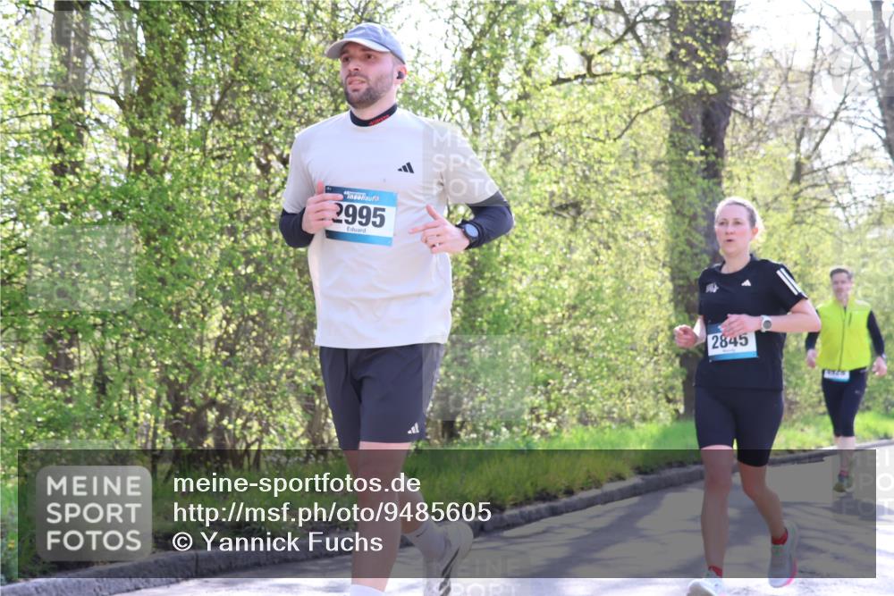 12.04.2026 - 45. Internationalen Wilhelmsburger Insellauf Yannick Fuchs http://msf.ph/oto/9485605 12.04.2026 10:34:52 Laufen 2995, 2845 meine-sportfotos.de
