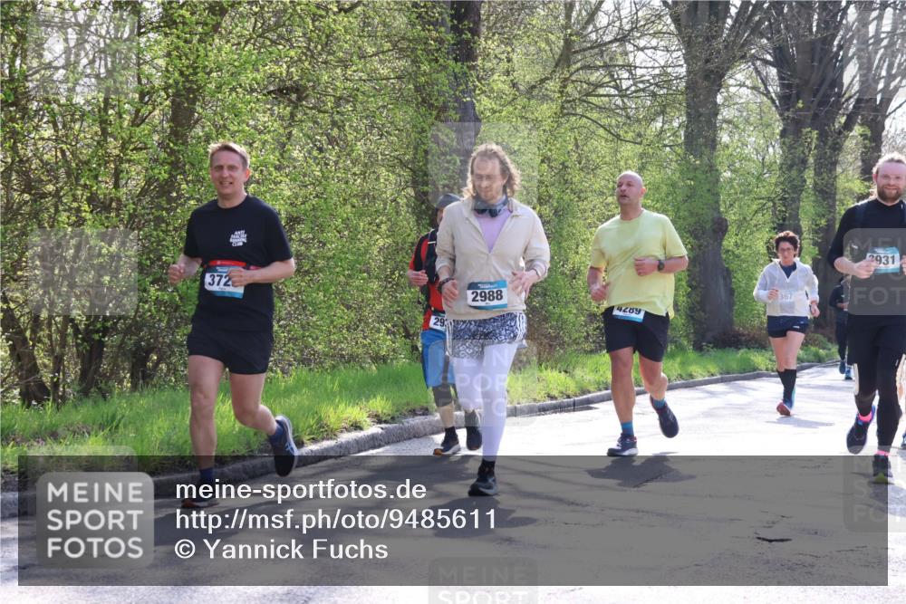 12.04.2026 - 45. Internationalen Wilhelmsburger Insellauf Yannick Fuchs http://msf.ph/oto/9485611 12.04.2026 10:46:40 Laufen 372, 293, 2988, 4289, 2931 meine-sportfotos.de
