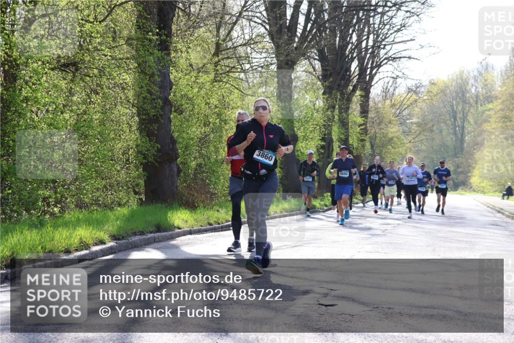 12.04.2026 - 45. Internationalen Wilhelmsburger Insellauf Yannick Fuchs http://msf.ph/oto/9485722 12.04.2026 10:34:57 Laufen 3860, 3430, 5690, 2301 meine-sportfotos.de