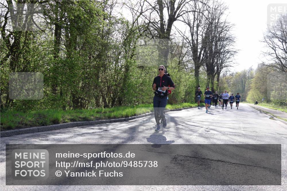 12.04.2026 - 45. Internationalen Wilhelmsburger Insellauf Yannick Fuchs http://msf.ph/oto/9485738 12.04.2026 10:34:59 Laufen 38 meine-sportfotos.de