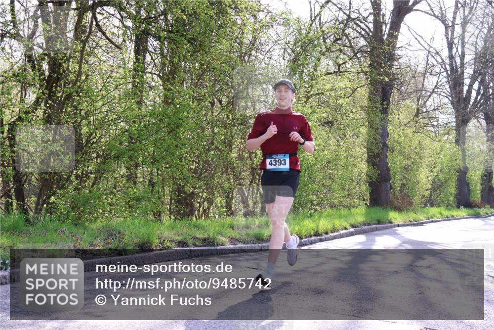 12.04.2026 - 45. Internationalen Wilhelmsburger Insellauf Yannick Fuchs http://msf.ph/oto/9485742 12.04.2026 10:29:06 Laufen 4393 meine-sportfotos.de
