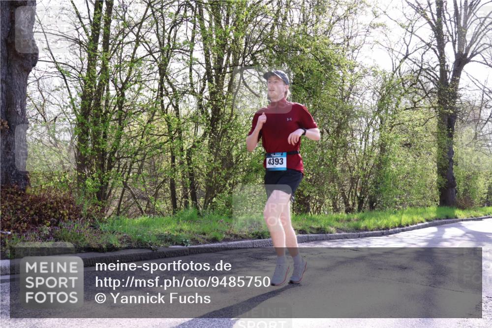12.04.2026 - 45. Internationalen Wilhelmsburger Insellauf Yannick Fuchs http://msf.ph/oto/9485750 12.04.2026 10:29:06 Laufen 4393 meine-sportfotos.de