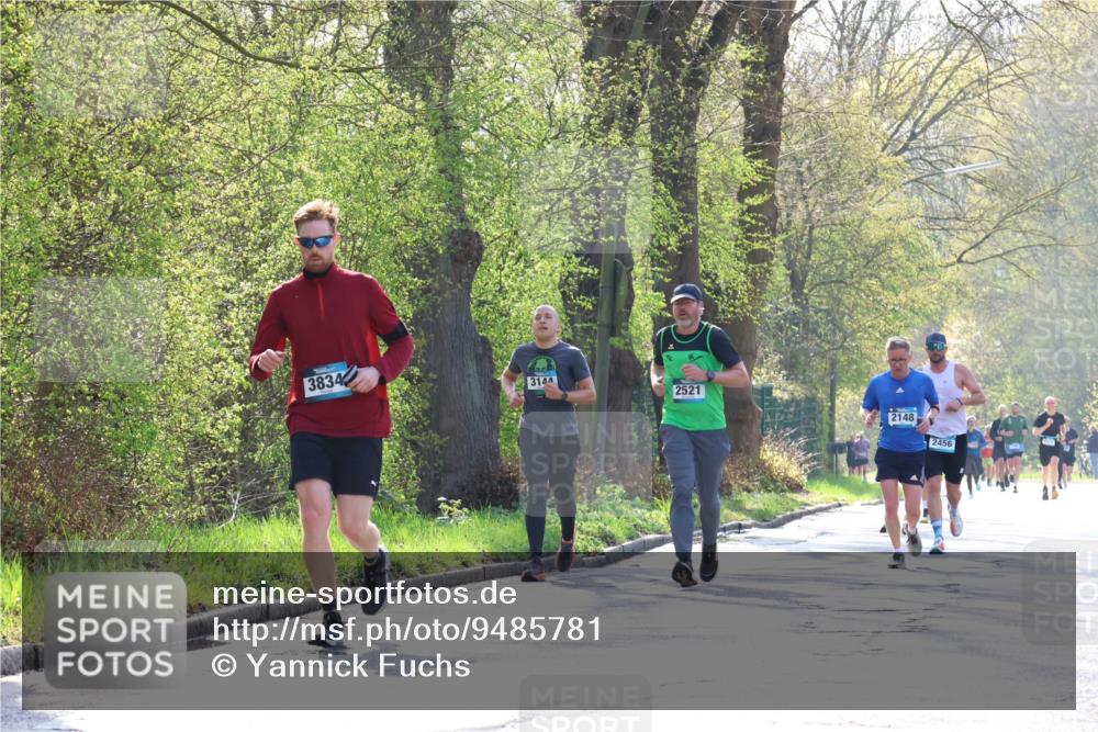 12.04.2026 - 45. Internationalen Wilhelmsburger Insellauf Yannick Fuchs http://msf.ph/oto/9485781 12.04.2026 10:29:11 Laufen 3834, 3144, 2521, 2148, 2456 meine-sportfotos.de
