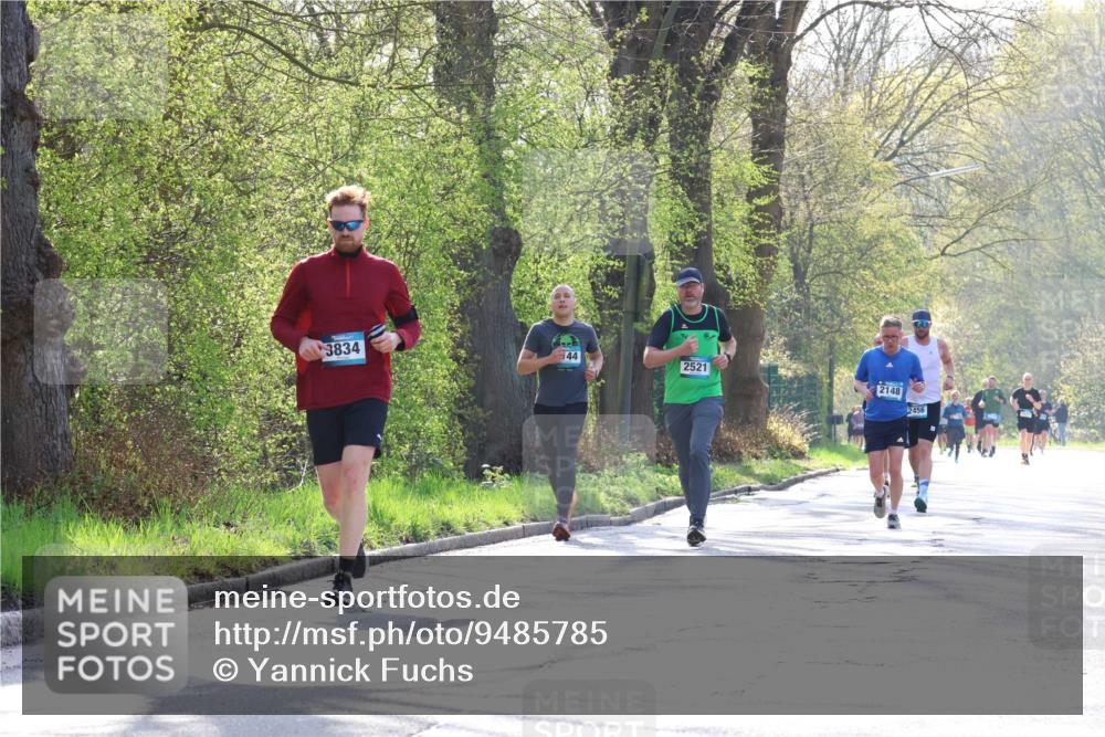 12.04.2026 - 45. Internationalen Wilhelmsburger Insellauf Yannick Fuchs http://msf.ph/oto/9485785 12.04.2026 10:29:11 Laufen 3834, 44, 2521, 2148, 2456 meine-sportfotos.de
