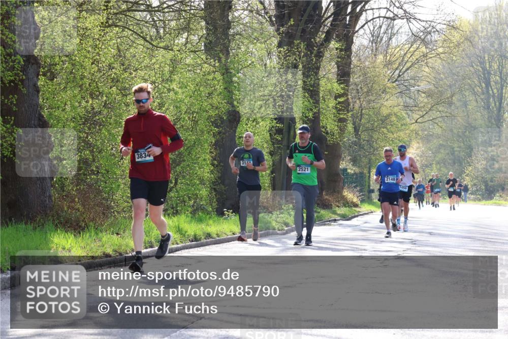 12.04.2026 - 45. Internationalen Wilhelmsburger Insellauf Yannick Fuchs http://msf.ph/oto/9485790 12.04.2026 10:29:12 Laufen 3834, 31, 2521, 2148, 2456 meine-sportfotos.de