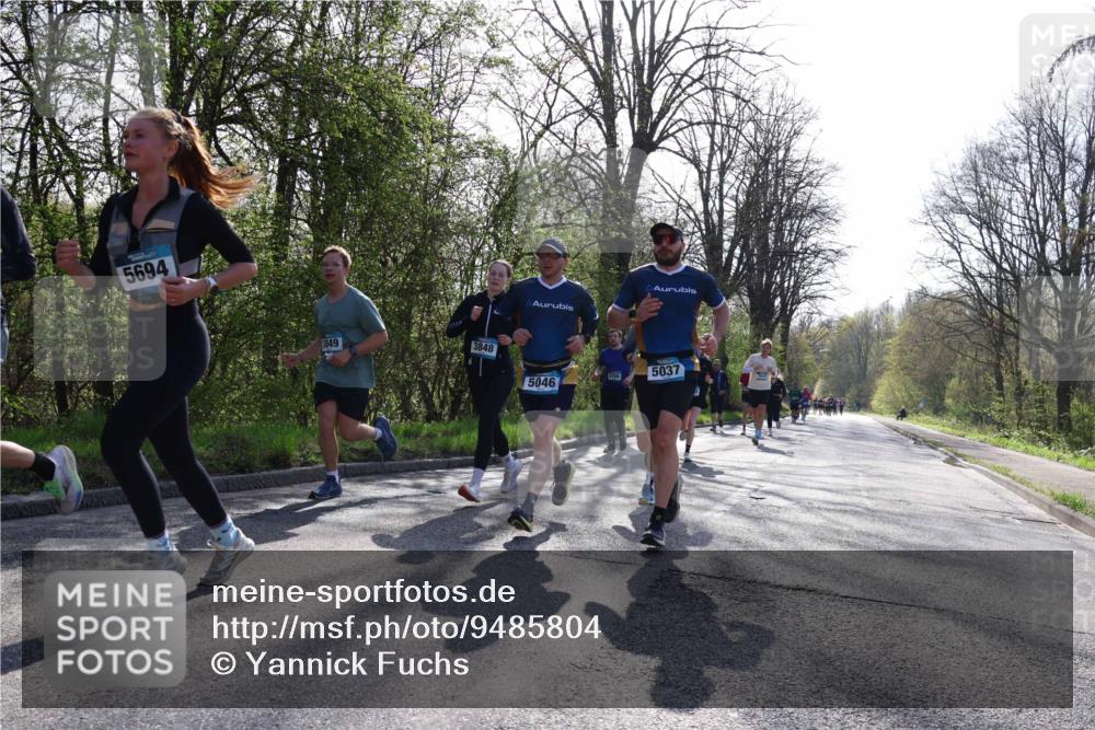 12.04.2026 - 45. Internationalen Wilhelmsburger Insellauf Yannick Fuchs http://msf.ph/oto/9485804 12.04.2026 10:35:06 Laufen 5694, 3849, 3848, 4706, 5037, 5046 meine-sportfotos.de