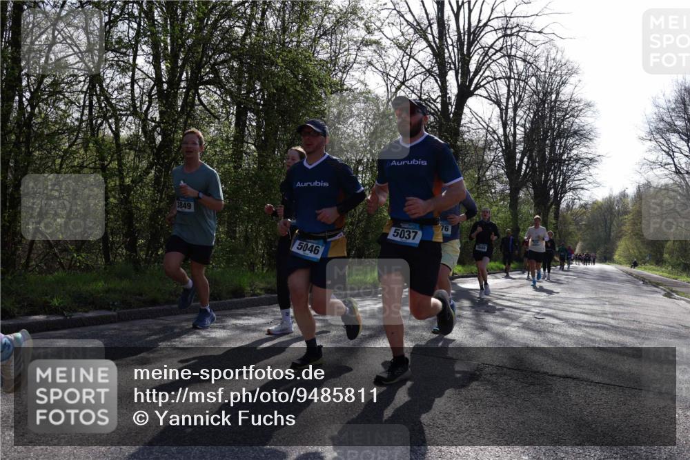 12.04.2026 - 45. Internationalen Wilhelmsburger Insellauf Yannick Fuchs http://msf.ph/oto/9485811 12.04.2026 10:35:07 Laufen 3849, 5046, 5037, 76 meine-sportfotos.de