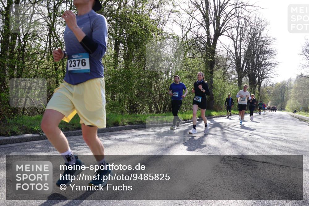 12.04.2026 - 45. Internationalen Wilhelmsburger Insellauf Yannick Fuchs http://msf.ph/oto/9485825 12.04.2026 10:35:08 Laufen 2376, 4706, 3680 meine-sportfotos.de