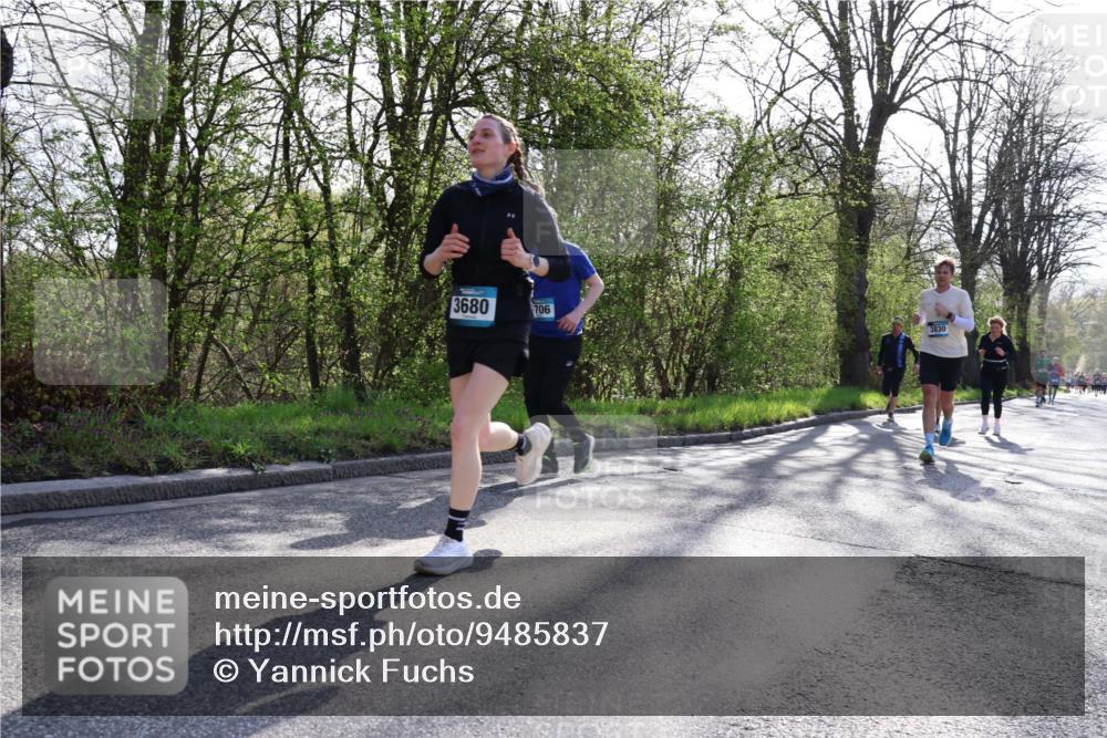 12.04.2026 - 45. Internationalen Wilhelmsburger Insellauf Yannick Fuchs http://msf.ph/oto/9485837 12.04.2026 10:35:09 Laufen 3680, 706, 3830 meine-sportfotos.de
