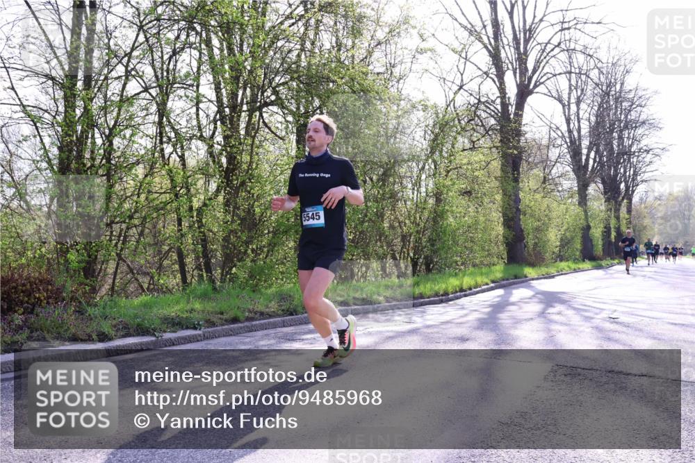 12.04.2026 - 45. Internationalen Wilhelmsburger Insellauf Yannick Fuchs http://msf.ph/oto/9485968 12.04.2026 10:29:29 Laufen 5545 meine-sportfotos.de