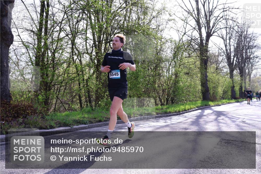 12.04.2026 - 45. Internationalen Wilhelmsburger Insellauf Yannick Fuchs http://msf.ph/oto/9485970 12.04.2026 10:29:29 Laufen 5545 meine-sportfotos.de