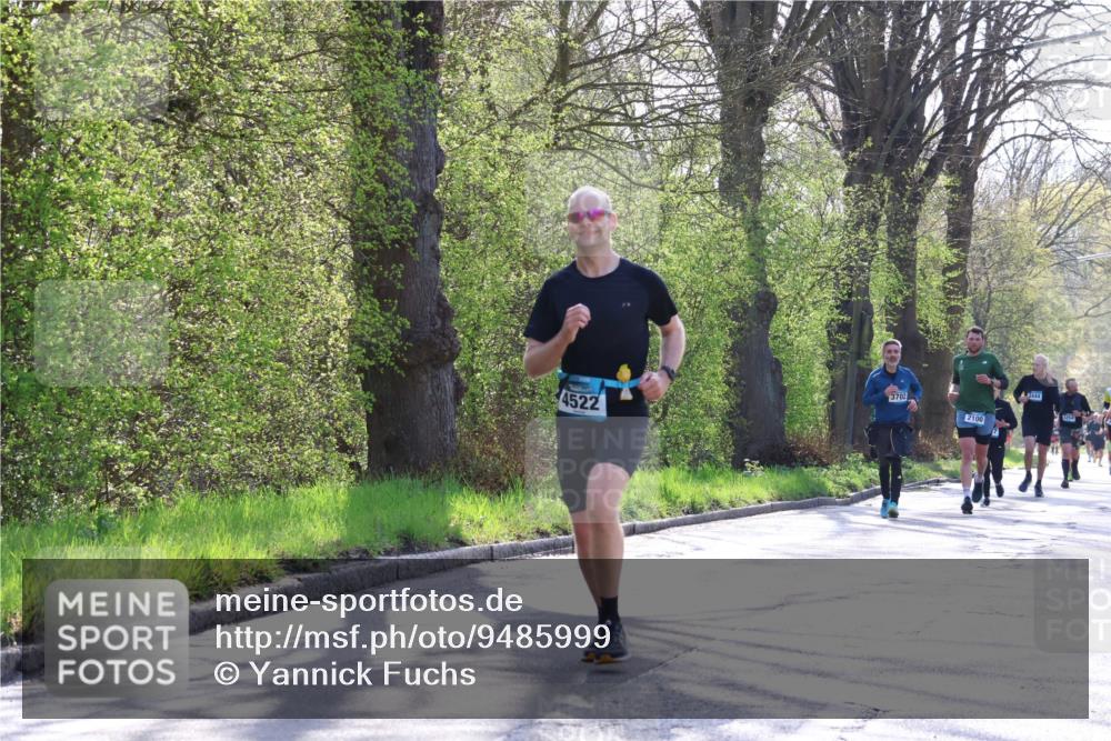 12.04.2026 - 45. Internationalen Wilhelmsburger Insellauf Yannick Fuchs http://msf.ph/oto/9485999 12.04.2026 10:29:33 Laufen 4522, 3702, 2100 meine-sportfotos.de