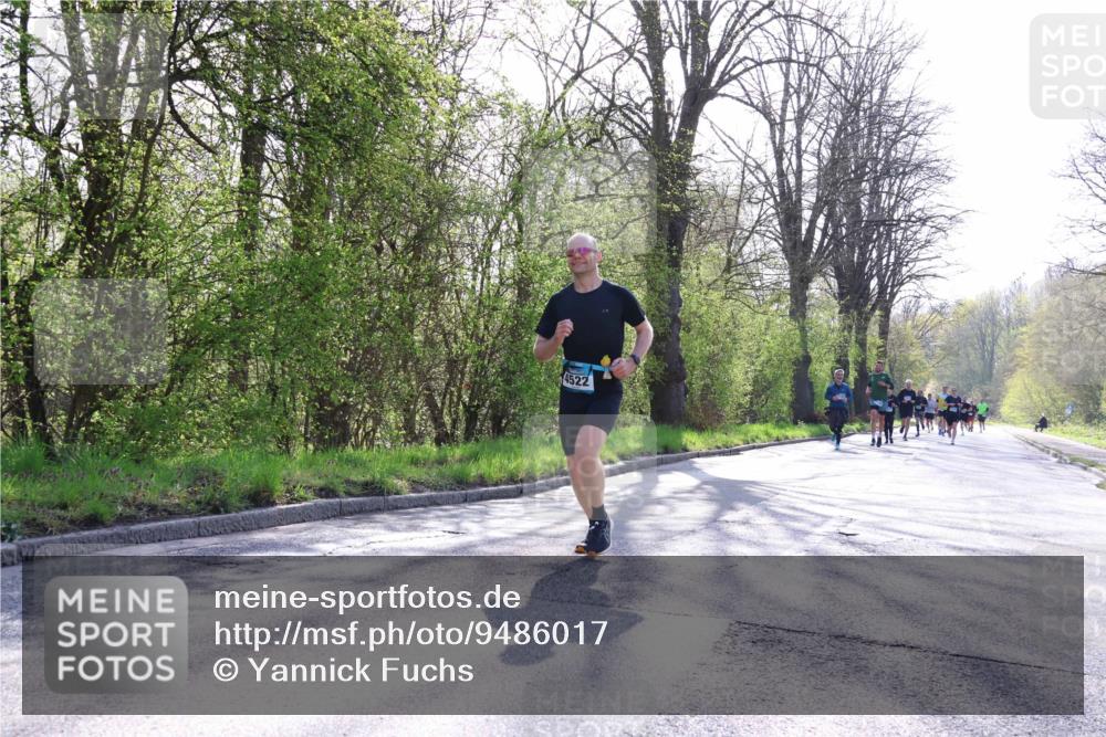 12.04.2026 - 45. Internationalen Wilhelmsburger Insellauf Yannick Fuchs http://msf.ph/oto/9486017 12.04.2026 10:29:35 Laufen 4522 meine-sportfotos.de
