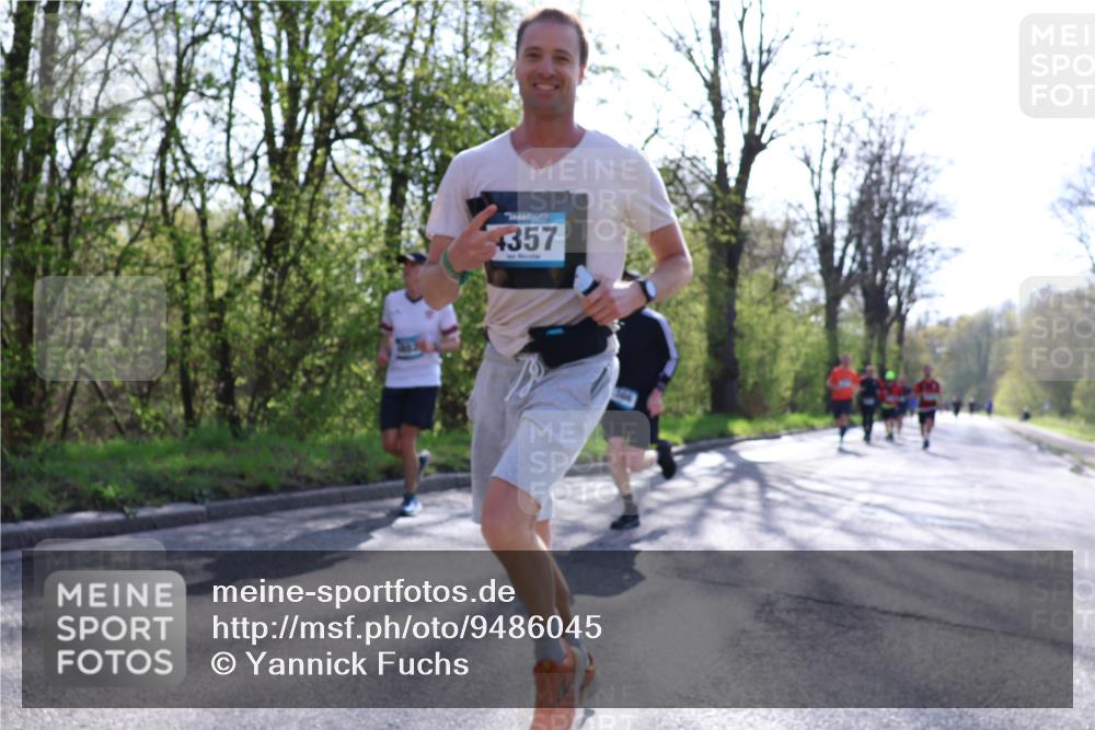 12.04.2026 - 45. Internationalen Wilhelmsburger Insellauf Yannick Fuchs http://msf.ph/oto/9486045 12.04.2026 10:35:35 Laufen 4357 meine-sportfotos.de