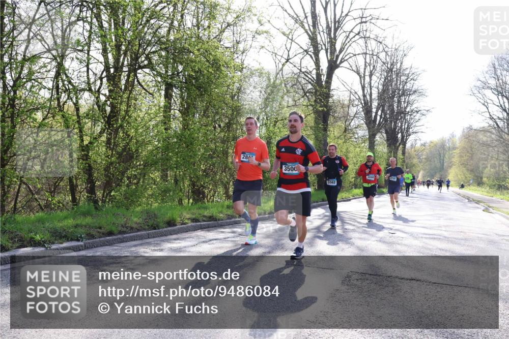 12.04.2026 - 45. Internationalen Wilhelmsburger Insellauf Yannick Fuchs http://msf.ph/oto/9486084 12.04.2026 10:35:39 Laufen 284, 3500, 5562, 3098, 4700 meine-sportfotos.de