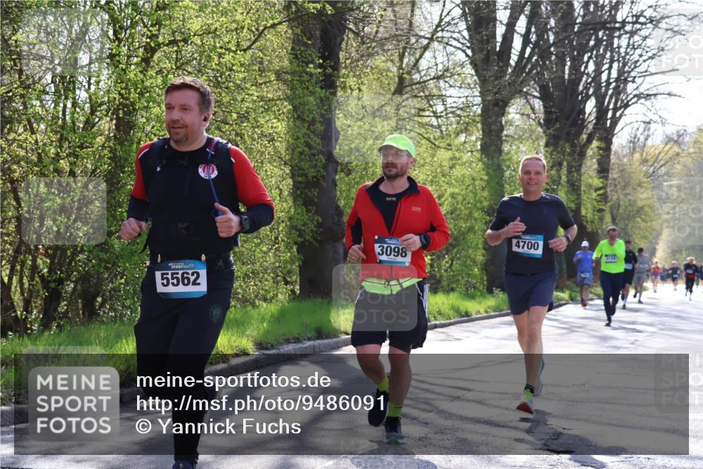 12.04.2026 - 45. Internationalen Wilhelmsburger Insellauf Yannick Fuchs http://msf.ph/oto/9486091 12.04.2026 10:35:40 Laufen 5562, 3098, 4700 meine-sportfotos.de