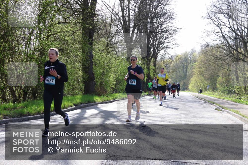 12.04.2026 - 45. Internationalen Wilhelmsburger Insellauf Yannick Fuchs http://msf.ph/oto/9486092 12.04.2026 10:29:43 Laufen 3677, 4629 meine-sportfotos.de