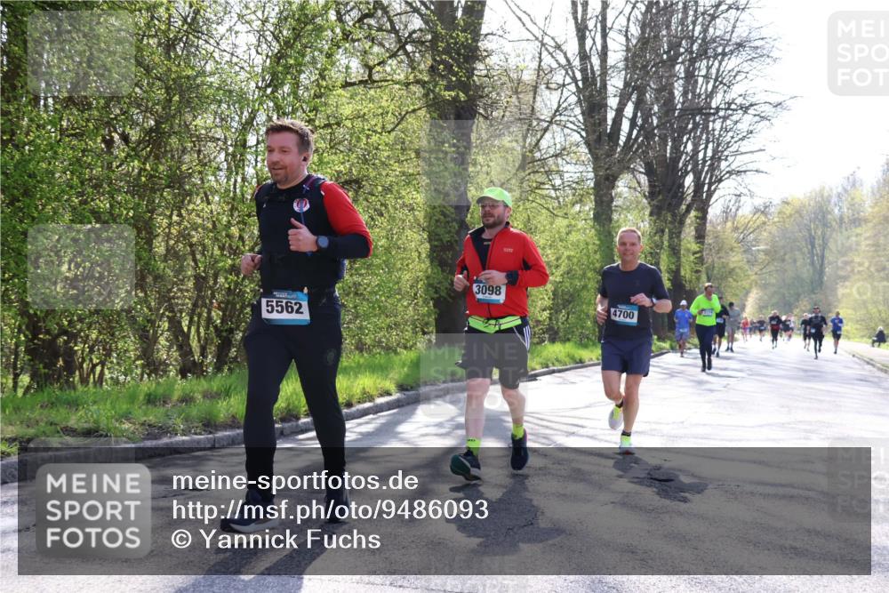 12.04.2026 - 45. Internationalen Wilhelmsburger Insellauf Yannick Fuchs http://msf.ph/oto/9486093 12.04.2026 10:35:40 Laufen 5562, 3098, 4700 meine-sportfotos.de