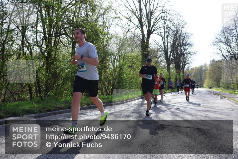 12.04.2026 - 45. Internationalen Wilhelmsburger Insellauf Yannick Fuchs http://msf.ph/oto/9486170 12.04.2026 10:29:50 Laufen 1416, 1490, 4980 meine-sportfotos.de