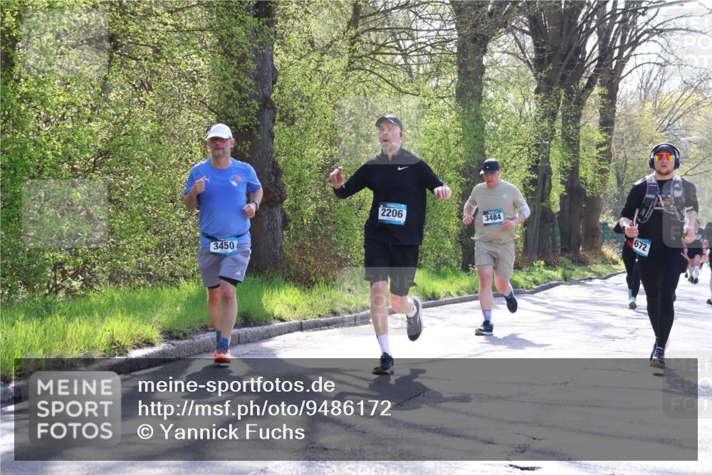 12.04.2026 - 45. Internationalen Wilhelmsburger Insellauf Yannick Fuchs http://msf.ph/oto/9486172 12.04.2026 10:35:49 Laufen 3450, 2206, 3484, 672 meine-sportfotos.de