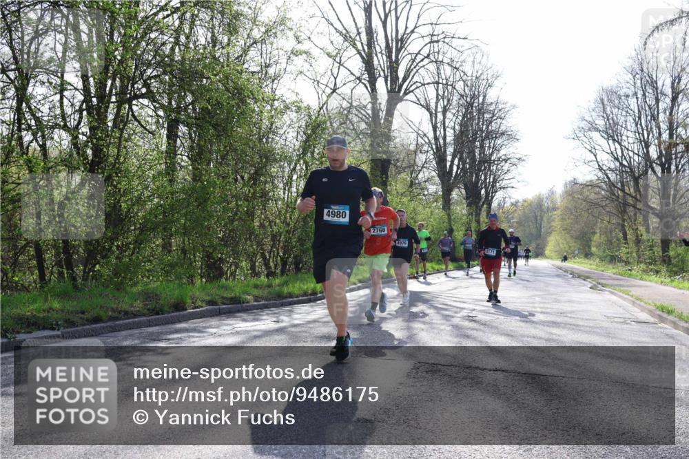 12.04.2026 - 45. Internationalen Wilhelmsburger Insellauf Yannick Fuchs http://msf.ph/oto/9486175 12.04.2026 10:29:51 Laufen 4980, 2768, 4976, 3171 meine-sportfotos.de