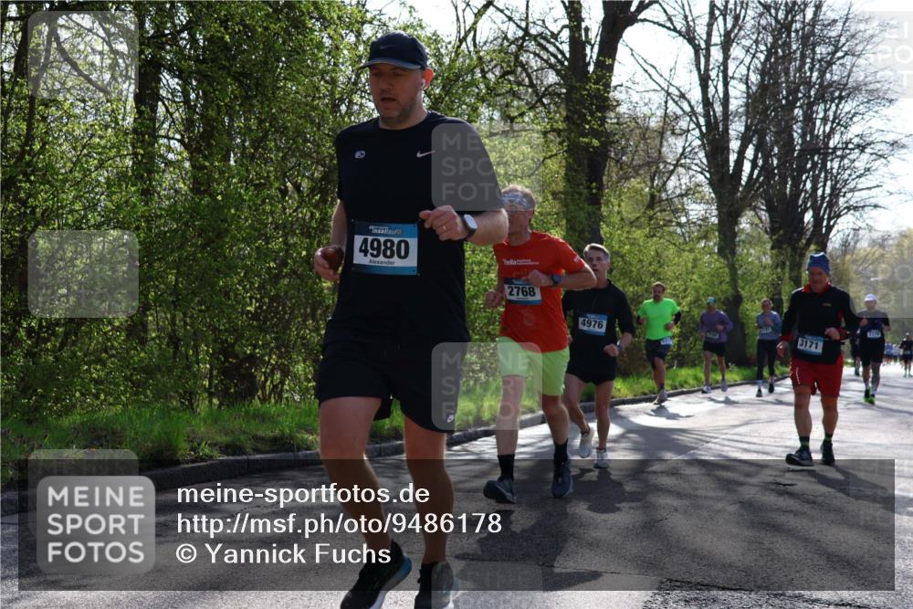 12.04.2026 - 45. Internationalen Wilhelmsburger Insellauf Yannick Fuchs http://msf.ph/oto/9486178 12.04.2026 10:29:51 Laufen 4980, 2768, 4976, 2379, 3171 meine-sportfotos.de