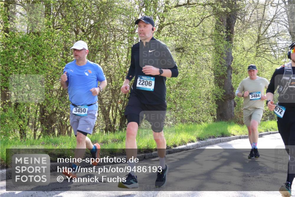 12.04.2026 - 45. Internationalen Wilhelmsburger Insellauf Yannick Fuchs http://msf.ph/oto/9486193 12.04.2026 10:35:51 Laufen 3450, 2206, 3484, 672 meine-sportfotos.de