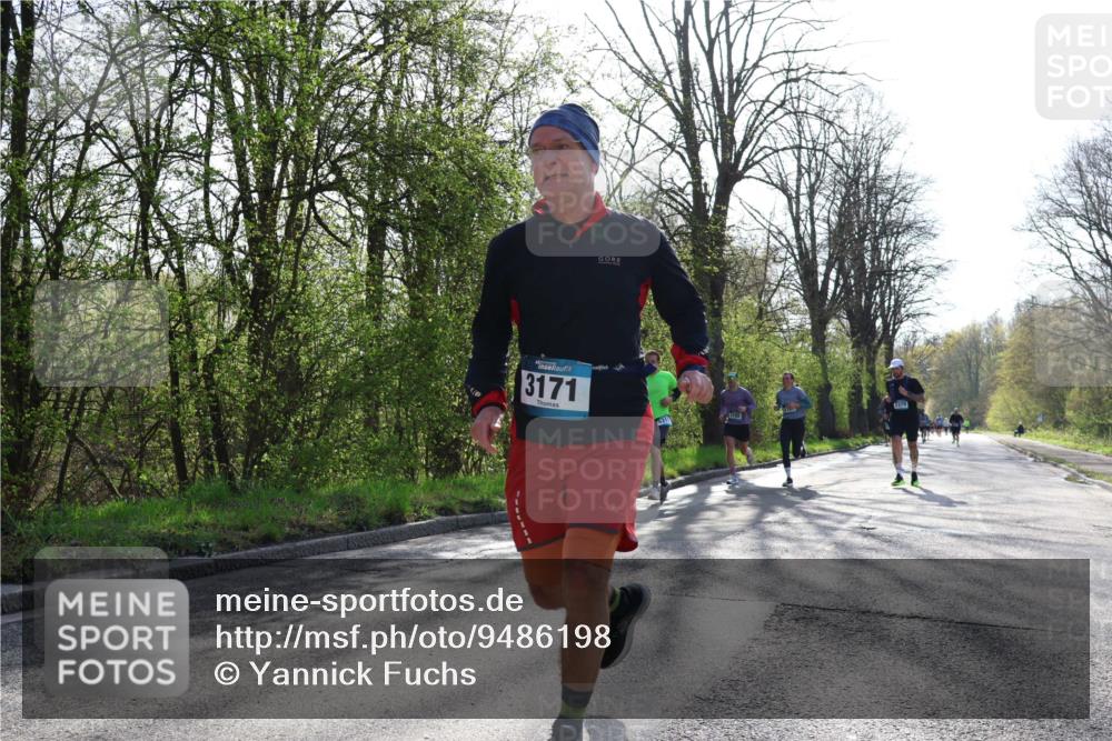 12.04.2026 - 45. Internationalen Wilhelmsburger Insellauf Yannick Fuchs http://msf.ph/oto/9486198 12.04.2026 10:29:53 Laufen 3171, 5319, 3785, 2379 meine-sportfotos.de
