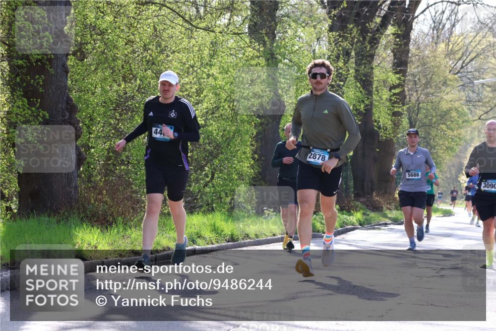 12.04.2026 - 45. Internationalen Wilhelmsburger Insellauf Yannick Fuchs http://msf.ph/oto/9486244 12.04.2026 10:30:00 Laufen 44, 2878, 5688, 3090 meine-sportfotos.de