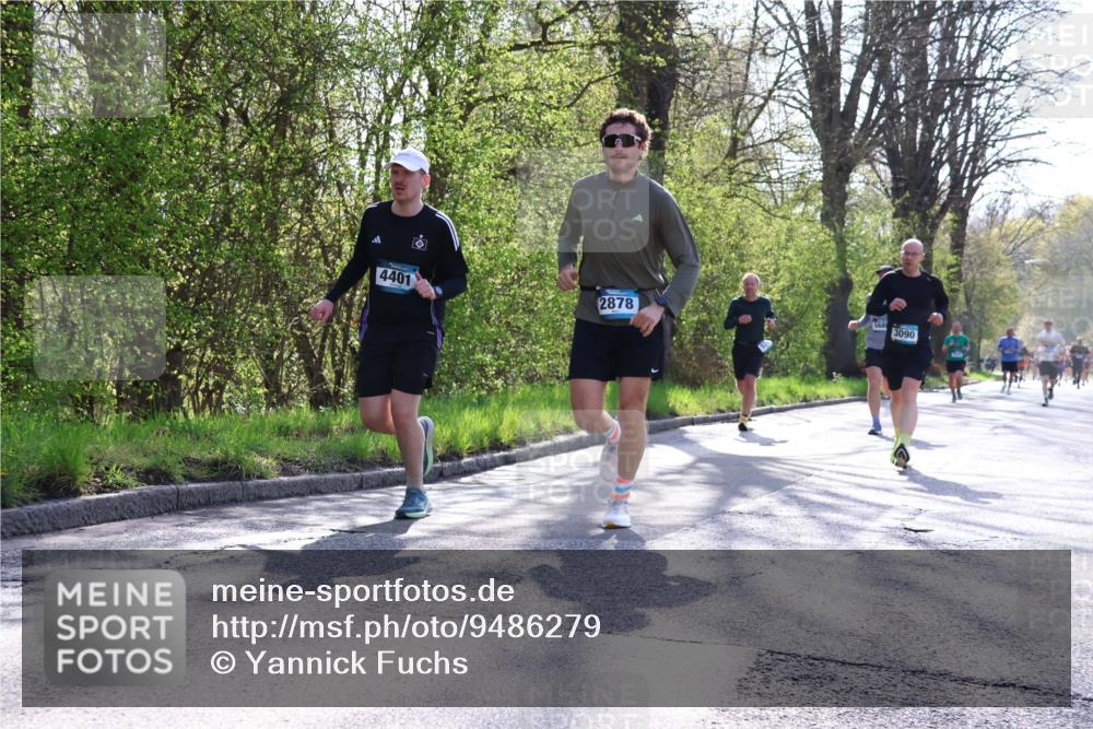 12.04.2026 - 45. Internationalen Wilhelmsburger Insellauf Yannick Fuchs http://msf.ph/oto/9486279 12.04.2026 10:30:03 Laufen 4401, 2878, 568, 3090 meine-sportfotos.de