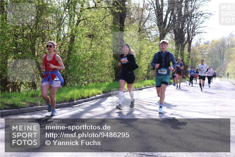 12.04.2026 - 45. Internationalen Wilhelmsburger Insellauf Yannick Fuchs http://msf.ph/oto/9486295 12.04.2026 10:36:02 Laufen 3854, 4331 meine-sportfotos.de