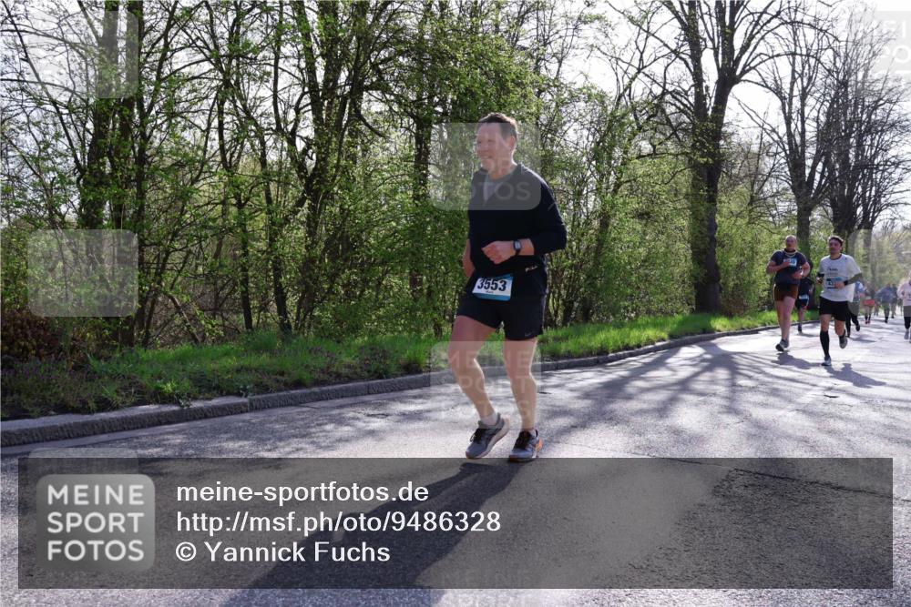 12.04.2026 - 45. Internationalen Wilhelmsburger Insellauf Yannick Fuchs http://msf.ph/oto/9486328 12.04.2026 10:36:05 Laufen 3553 meine-sportfotos.de