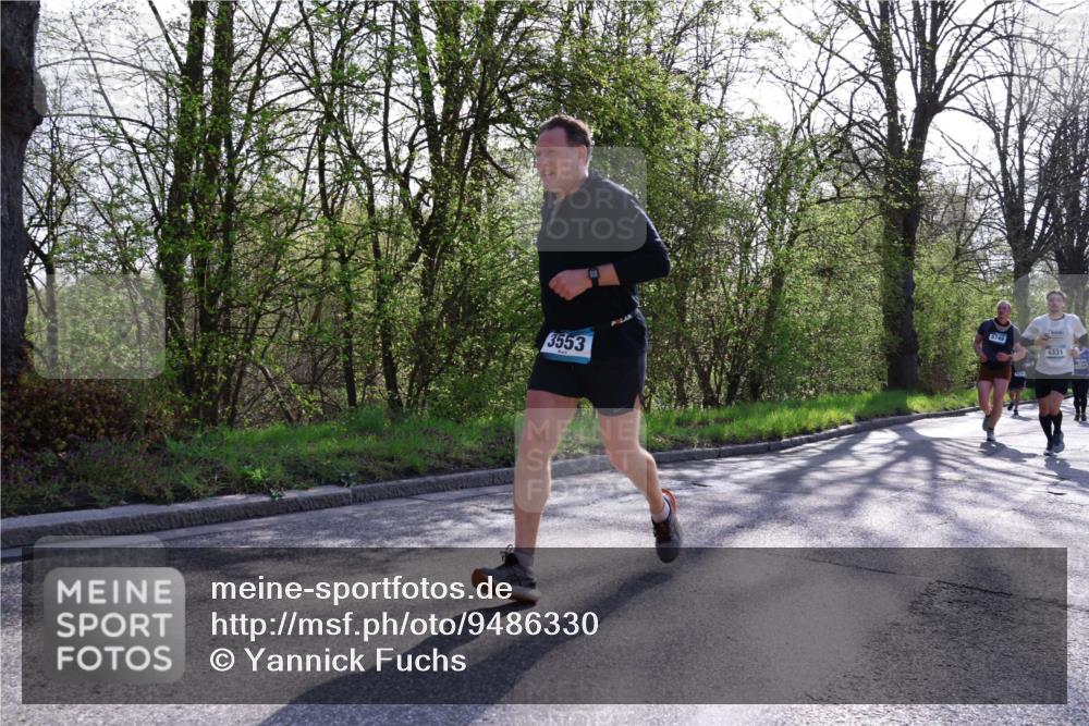 12.04.2026 - 45. Internationalen Wilhelmsburger Insellauf Yannick Fuchs http://msf.ph/oto/9486330 12.04.2026 10:36:05 Laufen 3553, 5749, 4331 meine-sportfotos.de